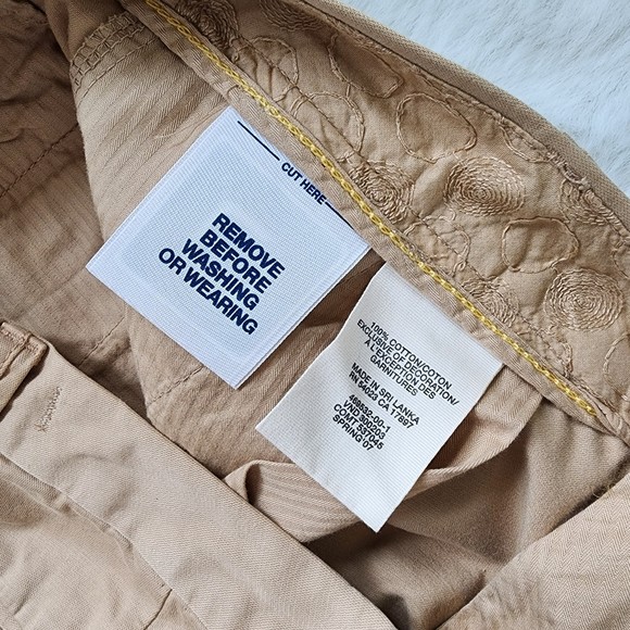 GAP Khaki Pants Wide Leg 6R NWOT - Picture 6 of 10